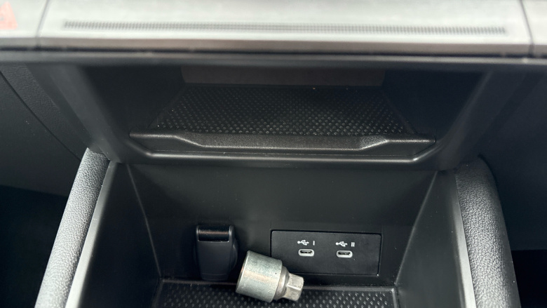 Renault Symbioz 1.6 E-Tech FHEV 145 Techno Esprit Alpine 5dr Auto Hybrid Estate